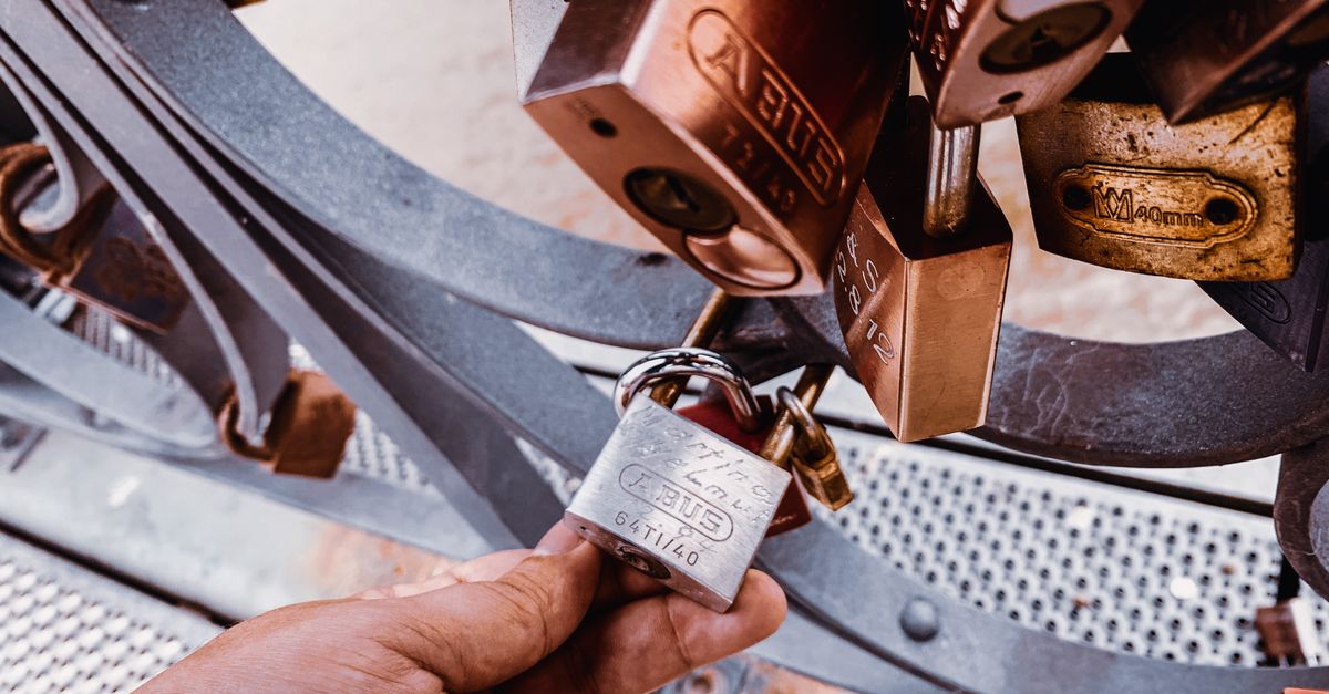 key maker professional — Maple Guard Locksmith Hamilton